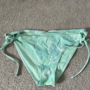 Hollister Green Marble Bikini Bottom- Small